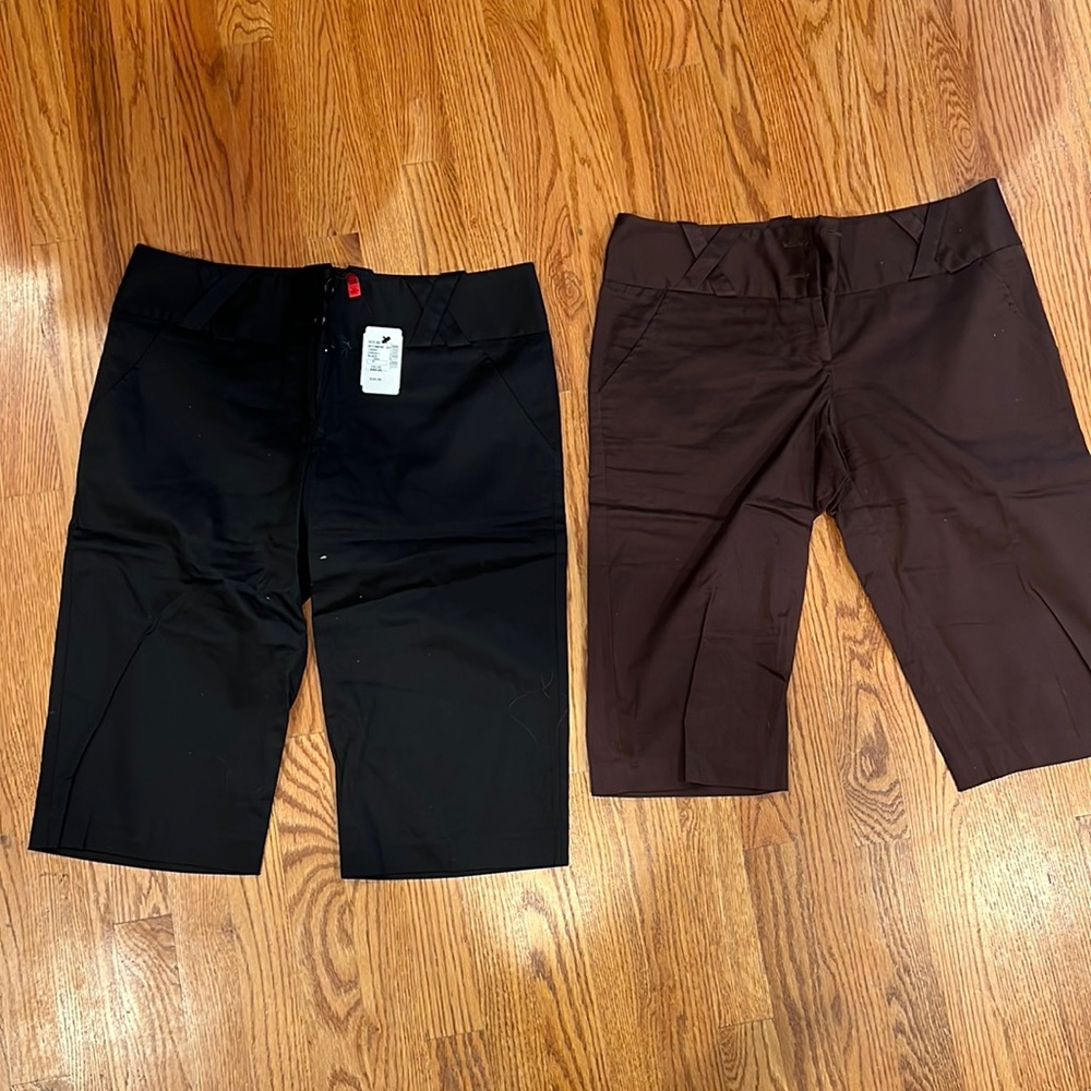 Black and brown size 10 capris
